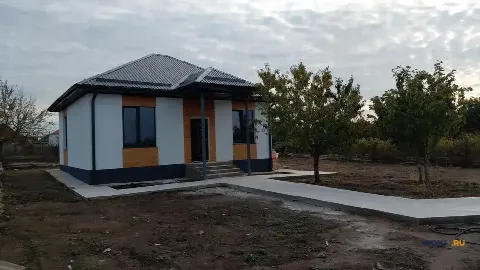 Дом 90 м² на участке 7 сот.