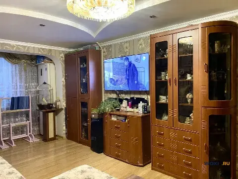 4-комн. квартира, 102 м², 1/9 эт.