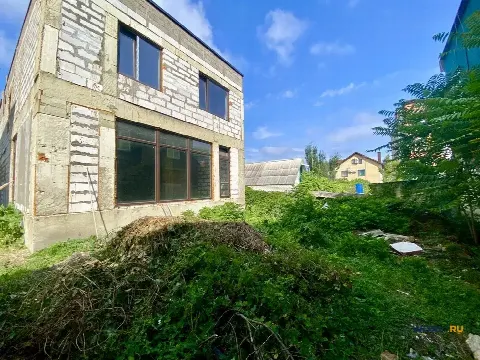 Таунхаус 300 м² на участке 6 сот.