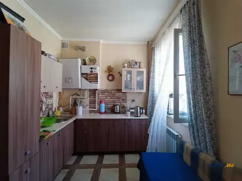 2-комн. квартира, 53 м², 2/3 эт.