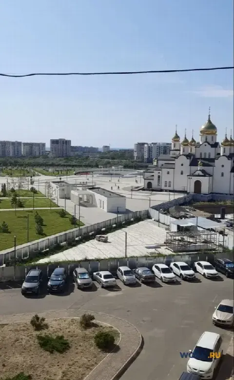 2-комн. квартира, 90 м², 2/5 эт.