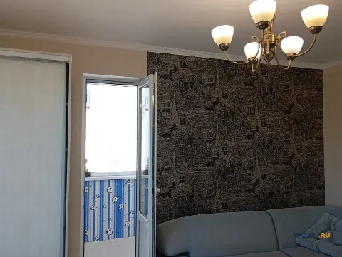 2-комн. квартира, 77 м², 8/9 эт.