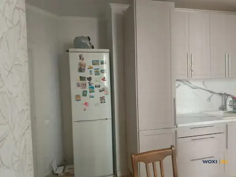 2-комн. квартира, 70 м², 2/10 эт.