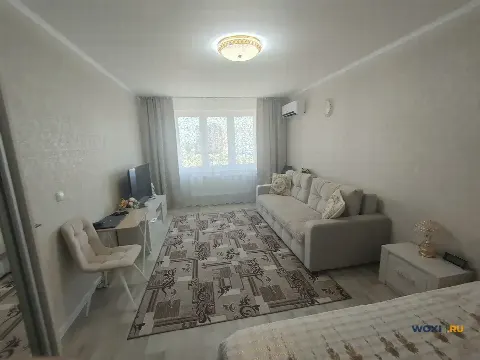 1-комн. квартира, 42 м², 8/16 эт.