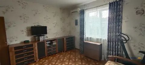 Дом 95 м² на участке 3 сот.