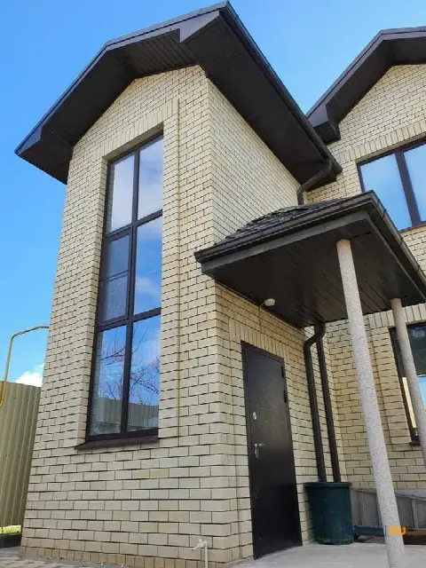 Дом 140 м² на участке 4 сот.