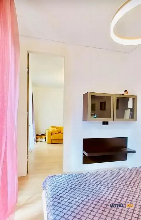 2-комн. квартира, 70 м², 1/8 эт.