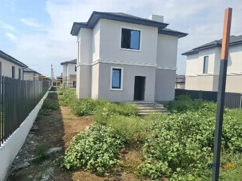 Дом 120 м² на участке 5 сот.