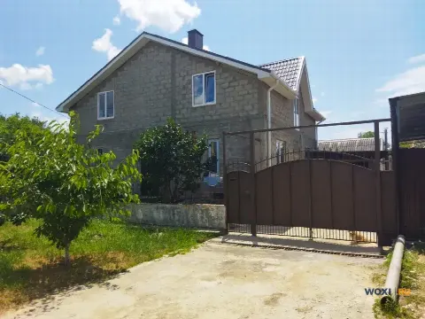 Дом 87 м² на участке 5 сот.