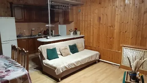 Дом 95 м² на участке 3 сот.