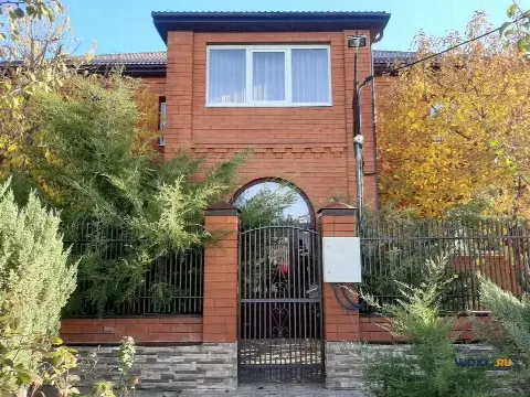 Дом 350 м² на участке 10 сот.