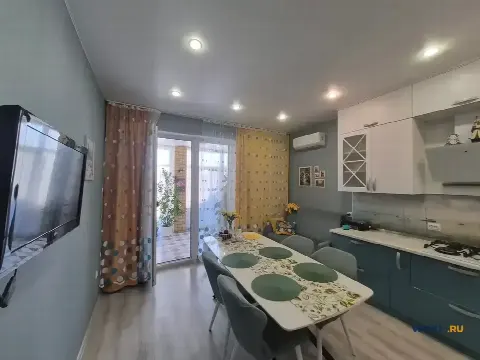 Дом 158 м² на участке 5 сот.