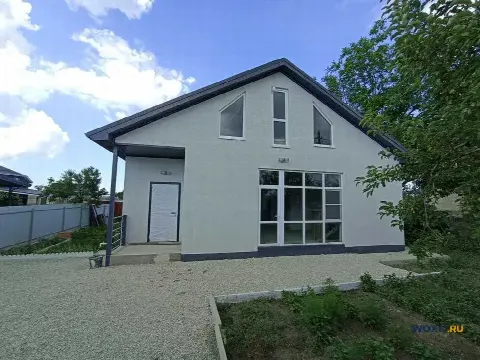 Дом 160 м² на участке 5 сот.