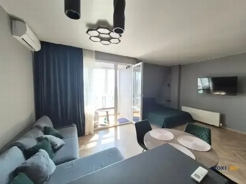 1-комн. квартира, 42 м², 10/10 эт.