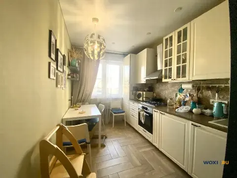 2-комн. квартира, 61 м², 1/9 эт.