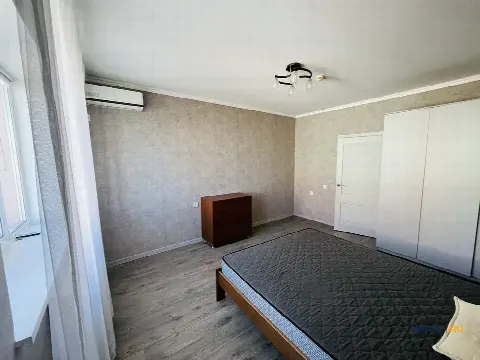 2-комн. квартира, 74 м², 7/9 эт.