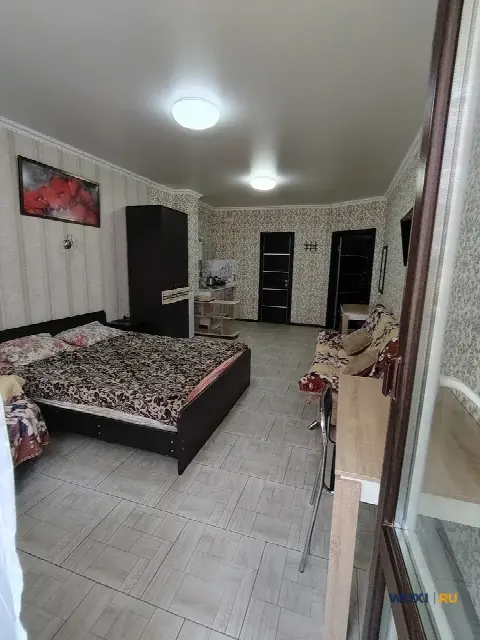 2-комн. квартира, 103 м², 1/9 эт.