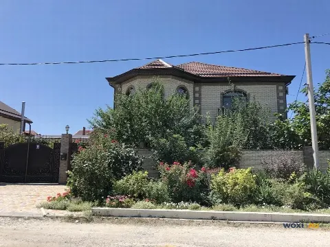 Дом 310 м² на участке 10 сот.