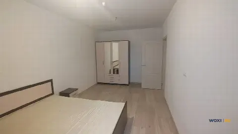 2-комн. квартира, 65 м², 2/18 эт.