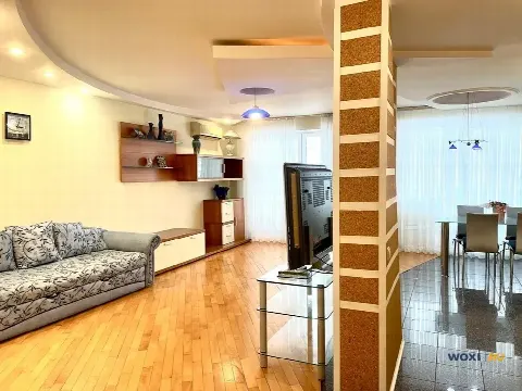 3-комн. квартира, 96 м², 3/6 эт.