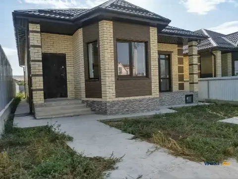 Дом 100 м² на участке 5 сот.