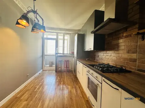 2-комн. квартира, 63 м², 9/9 эт.