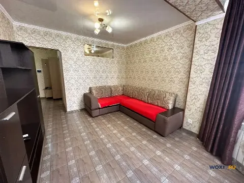 2-комн. квартира, 48 м², 1/9 эт.