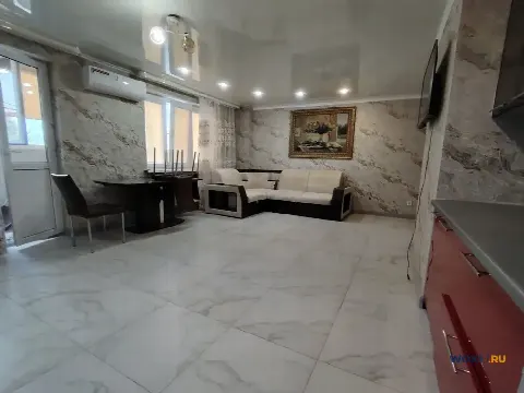 2-комн. квартира, 82 м², 2/13 эт.