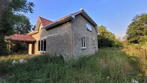 Дом 200 м² на участке 10 сот.