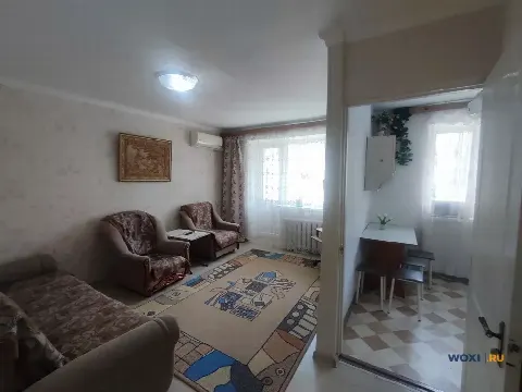 2-комн. квартира, 45 м², 2/4 эт.