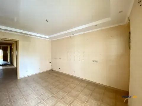 2-комн. квартира, 82 м², 4/7 эт.