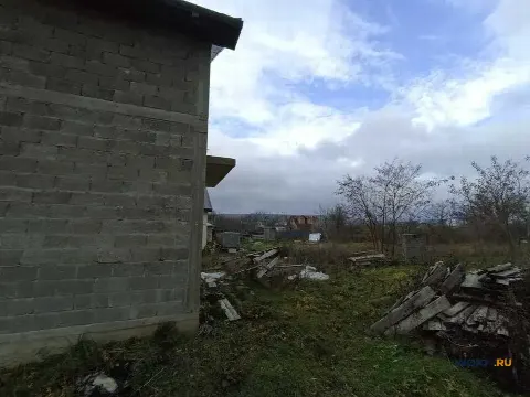 Дом 106 м² на участке 5 сот.