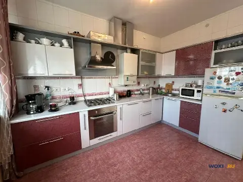 2-комн. квартира, 64 м², 5/5 эт.
