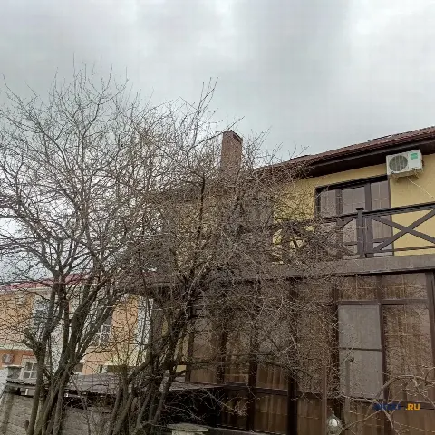 Дом 364 м² на участке 9 сот.
