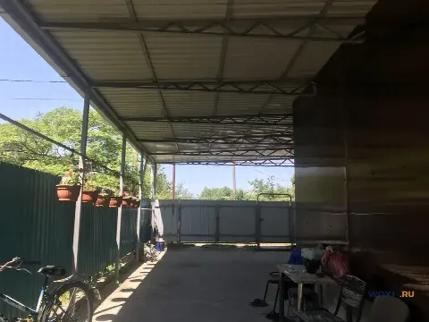 Дом 180 м² на участке 8 сот.