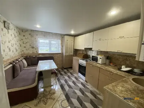 Дом 260 м² на участке 5 сот.