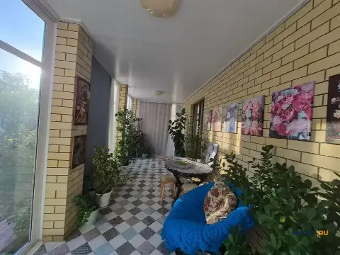 Дом 158 м² на участке 5 сот.