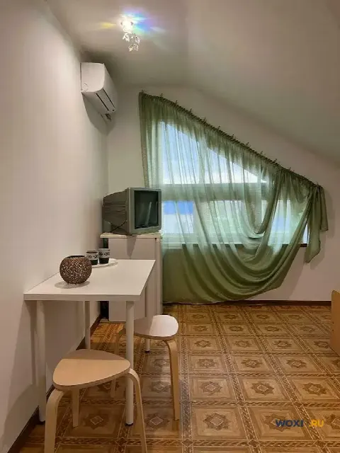 Гостиница, 296 м²