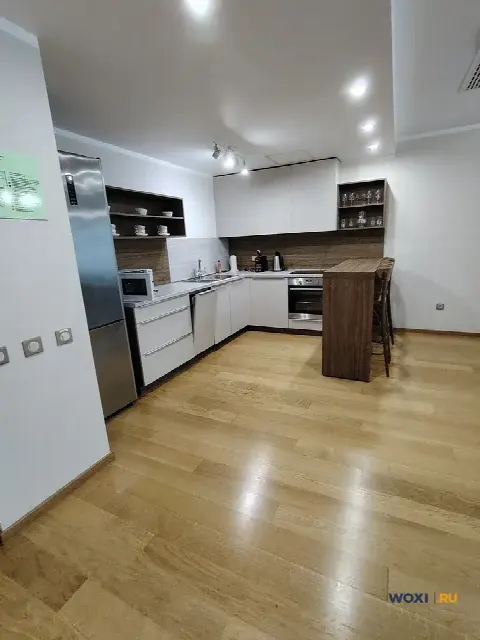 1-комн. квартира, 90 м², 2/13 эт.