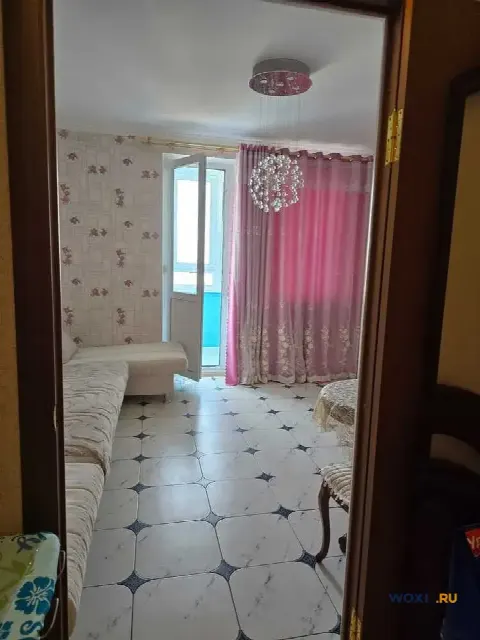 2-комн. квартира, 75 м², 10/10 эт.