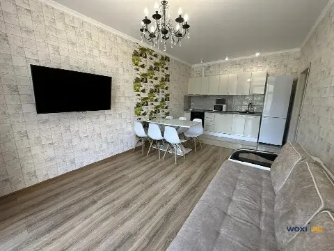2-комн. квартира, 77 м², 3/3 эт.