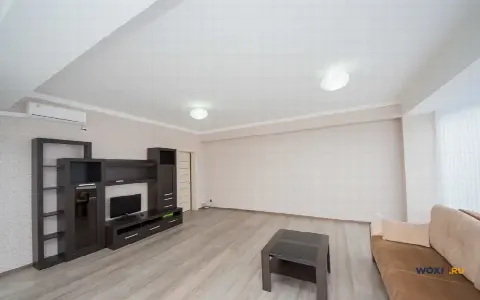 2-комн. квартира, 74 м², 4/5 эт.