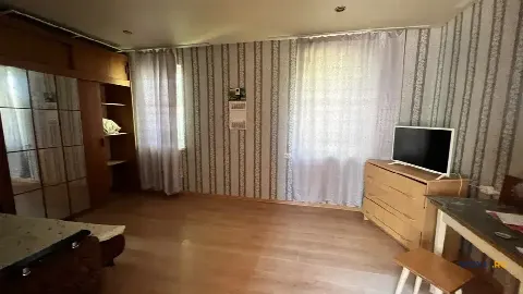 Дом 57 м² на участке 5 сот.