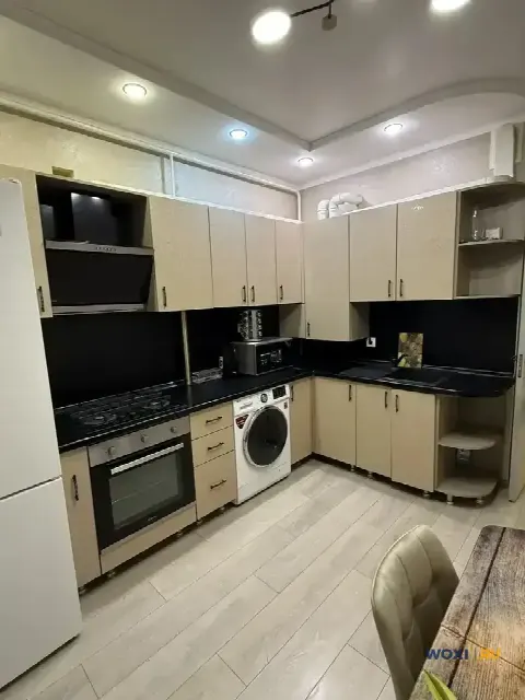 1-комн. квартира, 38 м², 7/13 эт.