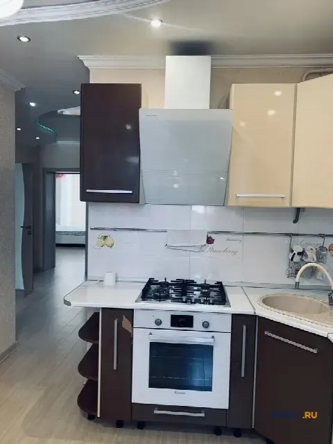2-комн. квартира, 66 м², 4/12 эт.