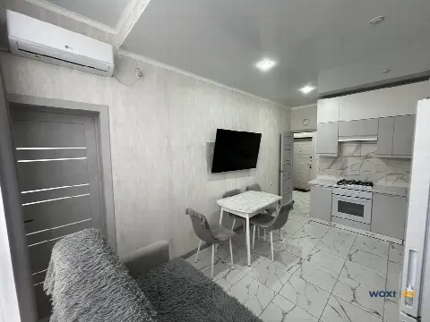 1-комн. квартира, 40 м², 1/3 эт.