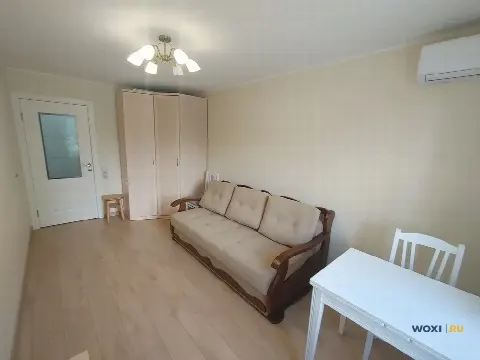 2-комн. квартира, 53 м², 3/5 эт.