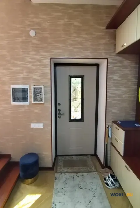 Дом 206 м² на участке 5 сот.
