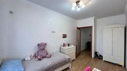 3-комн. квартира, 83 м², 5/9 эт.