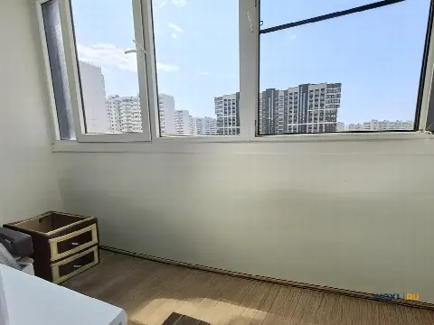 2-комн. квартира, 56 м², 8/16 эт.